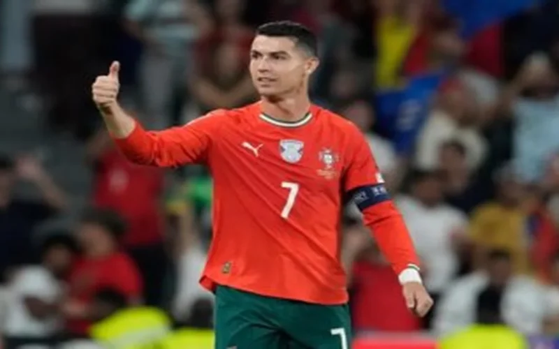 رافينيا يقود برشلونة لكأس السوبر الإسباني بعد تجاوز ريال مدريد ورونالدو تحت ضغط المدرب